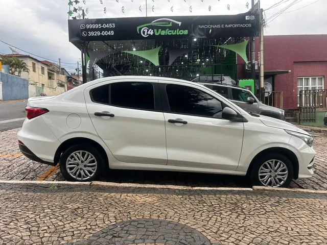 Carro Fiat Cronos 2023 1.0 (Flex) MT