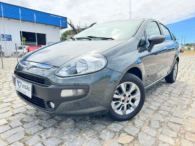 Carro Fiat Punto 2013 Attractive 1.4 (Flex)