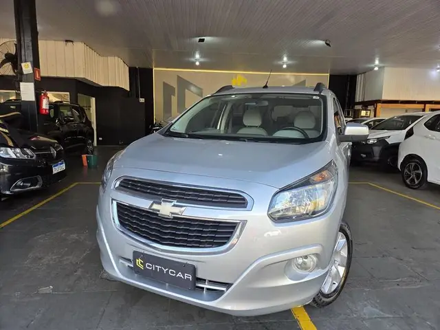 Carro Chevrolet Spin 2015 LTZ 7S 1.8 (Flex) (Aut)