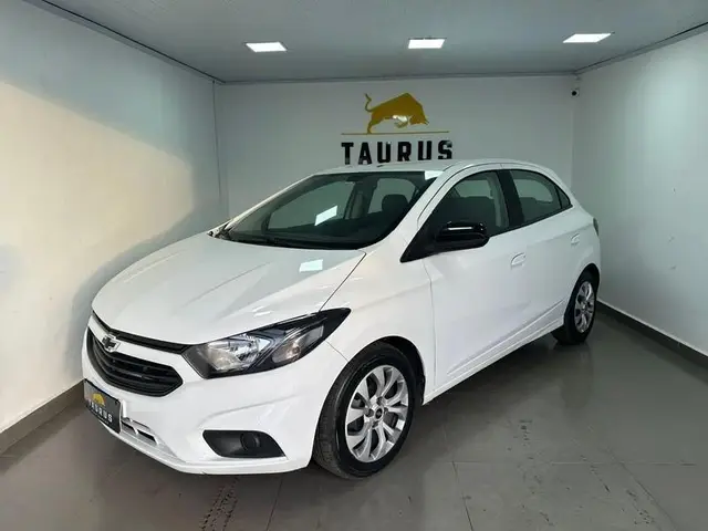 Carro Chevrolet Onix 2021 1.0 (Flex)