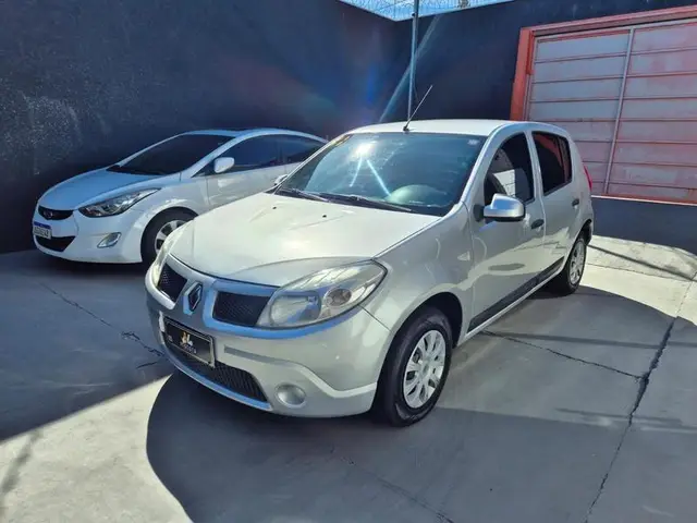 Carro Renault Sandero 2011 Expression 1.0 16V (flex)