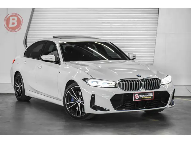 Carro BMW 320i 2023 M Sport 2.0 Turbo (Aut.)