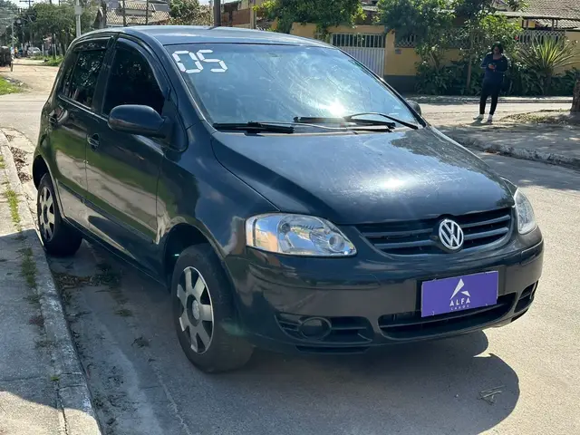Carro Volkswagen Fox 2005 1.0 8V (Flex)