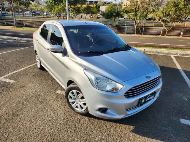 Carro Ford Ka Sedan 2016 SE Plus 1.5 16v (Flex)