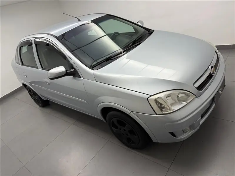 Chevrolet Corsa Sedan Premium 1.4 (Flex)