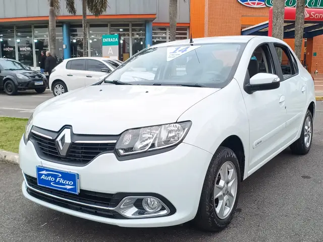 Carro Renault Logan 2014 Dynamique 1.6 8V