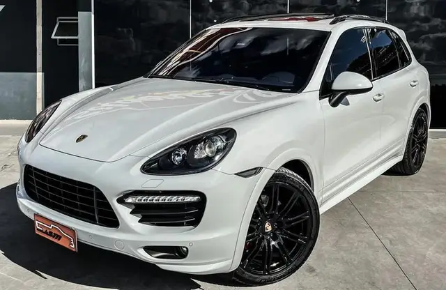 Carro Porsche Cayenne 2013 4.8 V8 GTS 4WD