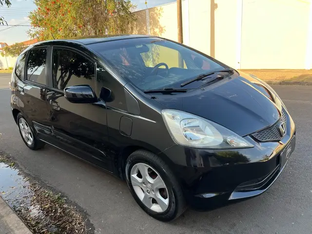 Carro Honda Fit 2011 New  LX 1.4 (flex)