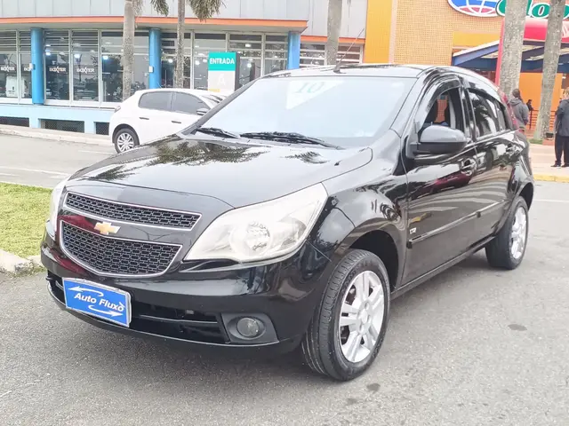 Carro Chevrolet Agile 2010 LTZ 1.4 8V (Flex)