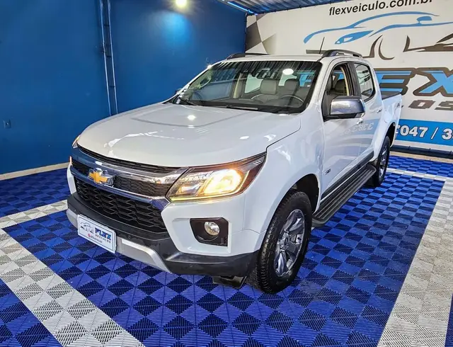 Carro Chevrolet S10 Cabine Dupla 2022 LTZ 2.5