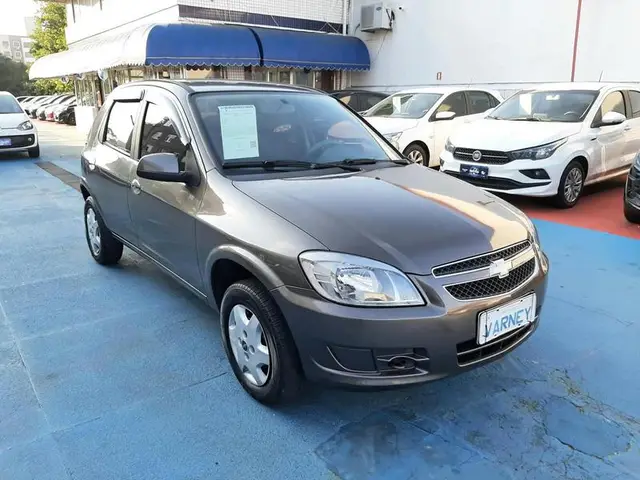 Carro Chevrolet Celta 2014 LT 1.0 (Flex)