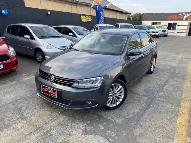Carro Volkswagen Jetta 2012 2.0 TSI Highline DSG