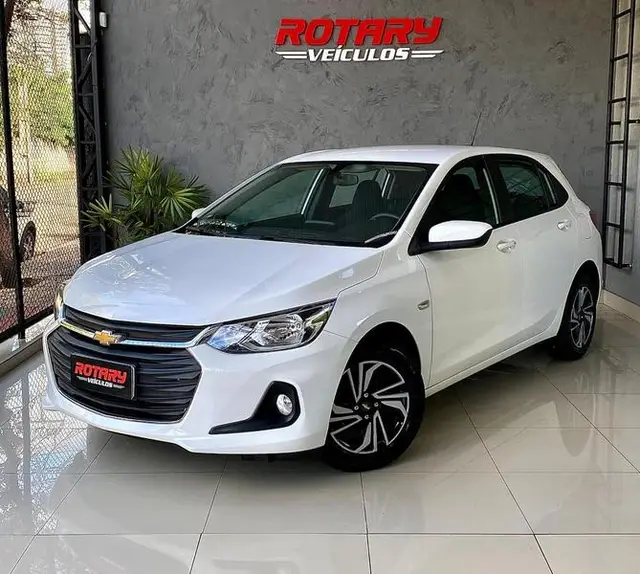 Carro Chevrolet Onix 2024 LT 1.0