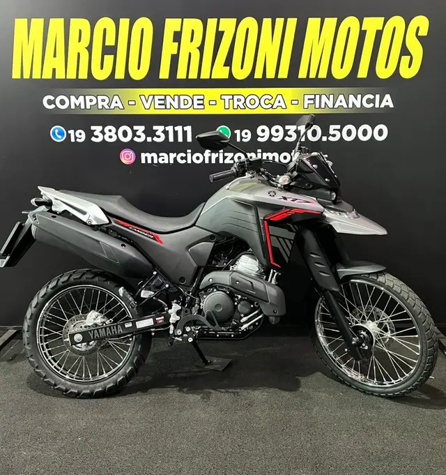 Moto Yamaha XTZ 250 Lander 2025 Connected