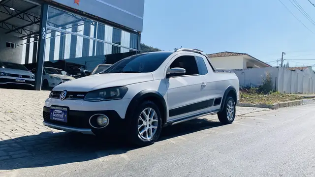 Carro Volkswagen Saveiro 2014 Cross 1.6 (Flex) (cab. estendida)