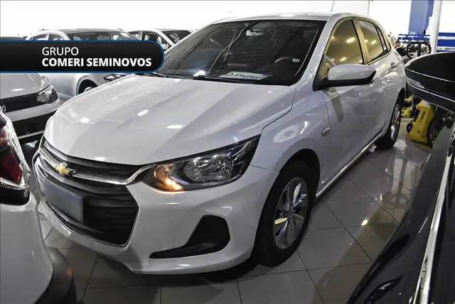 Carro Chevrolet Onix 2023 1.0