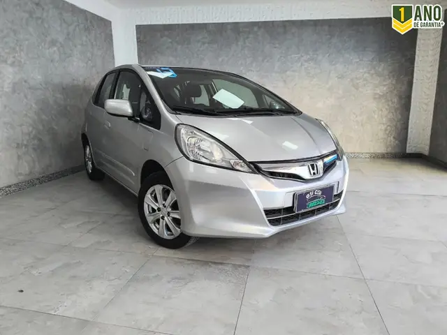 Carro Honda Fit 2013 LX 1.4 (flex)