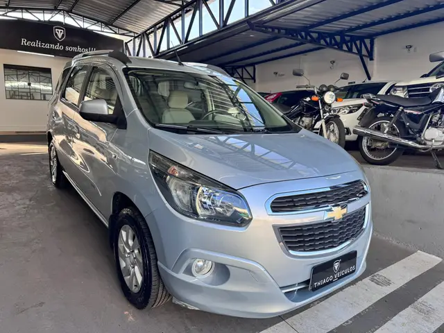 Carro Chevrolet Spin 2013 LTZ 7S 1.8 (Flex) (Aut)