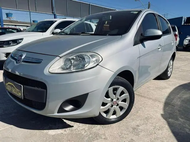 Carro Fiat Palio 2017 Attractive 1.4 Evo (Flex)