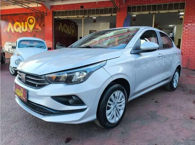 Carro Fiat Cronos 2023 Drive 1.0 (Flex) MT
