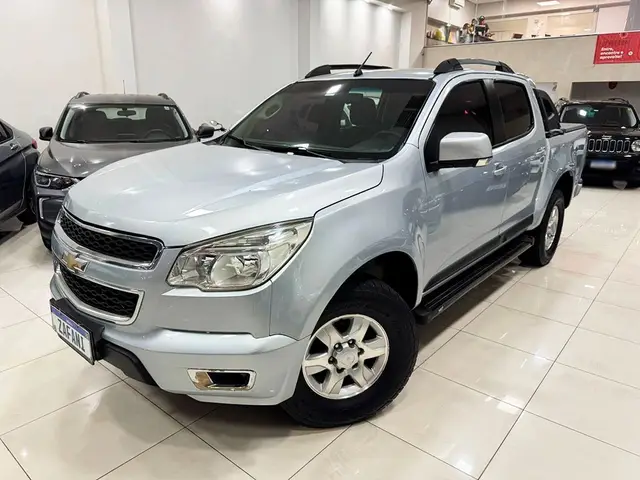 Carro Chevrolet S10 Cabine Dupla 2013 S10 LT 2.4 4x2 (Cab Dupla) (Flex)