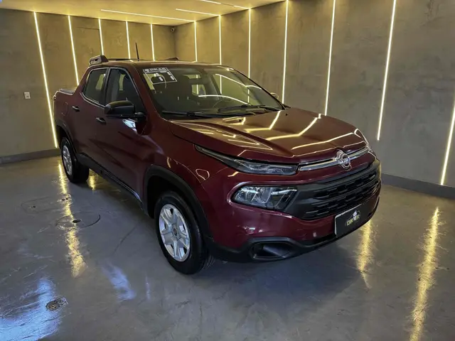 Carro Fiat Toro 2017 Freedom 2.4 TigerShark AT9 (Flex)