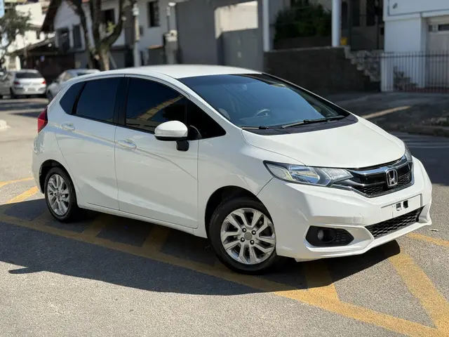 Carro Honda Fit 2018 1.5 16v LX CVT (Flex)