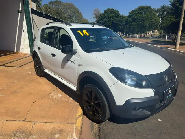 Carro Renault Sandero Stepway 2014 Tweed 1.6 16V (Flex) (Aut)