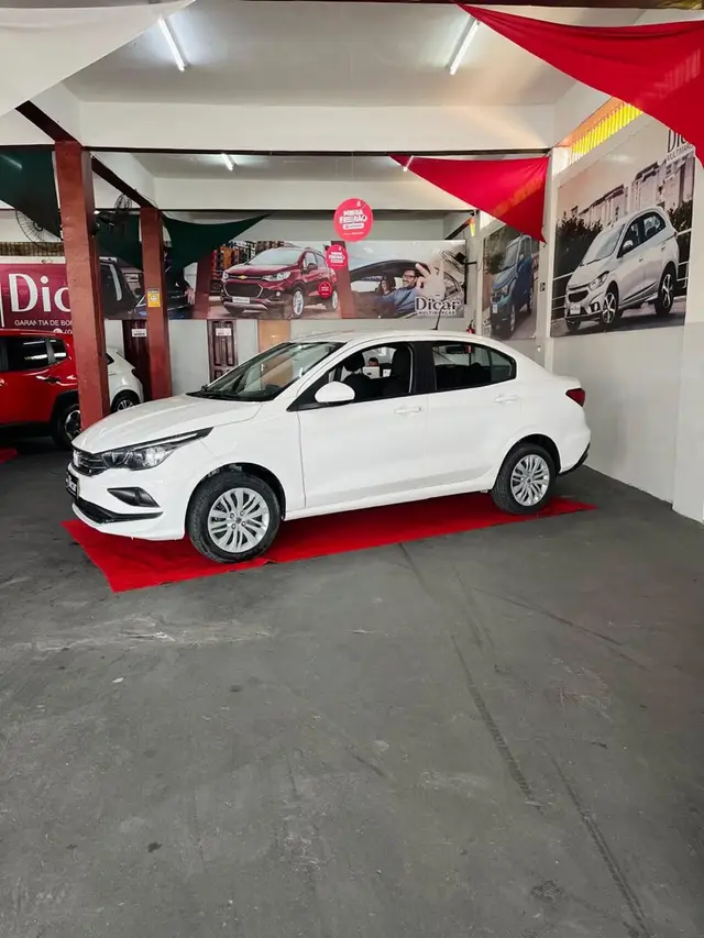 Carro Fiat Cronos 2023 Drive 1.0 (Flex) MT