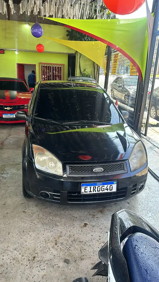 Carro Ford Fiesta Hatch 2009 1.0 (Flex)