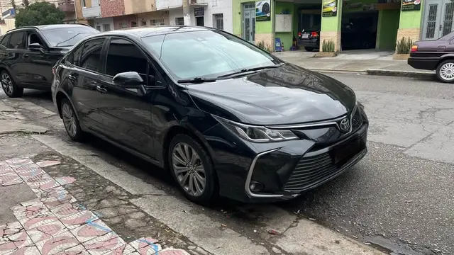 Carro Toyota Corolla 2023 XEi 2.0 Flex