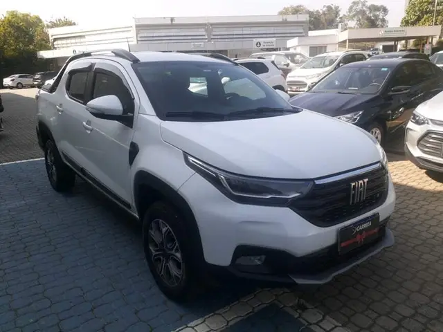 Carro Fiat Strada 2021 Volcano 1.3 CD (Flex)