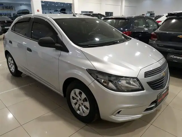 Carro Chevrolet Onix 2019 1.0 Joy SPE/4