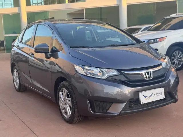 Carro Honda Fit 2015 1.5 16v LX CVT (Flex)