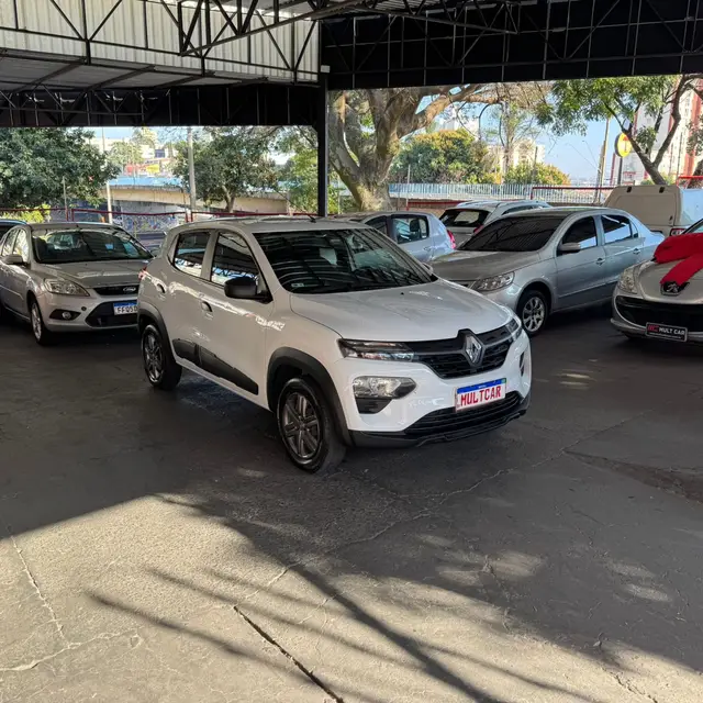 Carro Renault Kwid 2023 Zen 1.0 12v SCe (Flex)