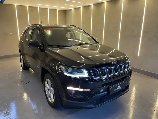 Carro Jeep Compass 2018 2.0 Sport 4x2 (Aut) (Flex)