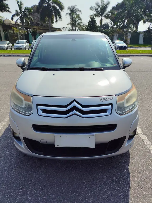 Carro Citroën C3 Picasso 2012 GLX 1.6 16V (Flex)