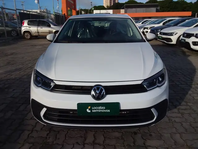 Carro Volkswagen Polo 2024 Track 1.0 Flex 12V 5p