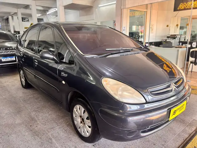 Carro Citroën Xsara Picasso 2005 GLX 2.0 16V (aut)
