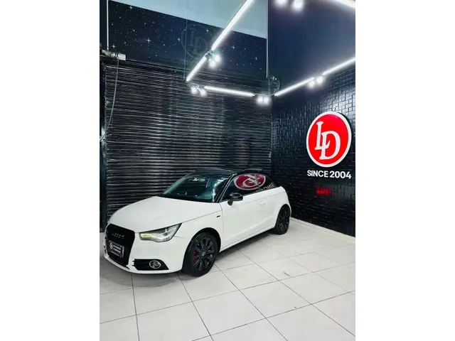 Carro Audi A1 2012 1.4 TFSI Attraction S Tronic