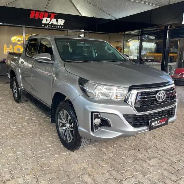 Carro Toyota Hilux Cabine Dupla 2020 Hilux 2.8 16v TDI SRV CD 4x4 (Aut)