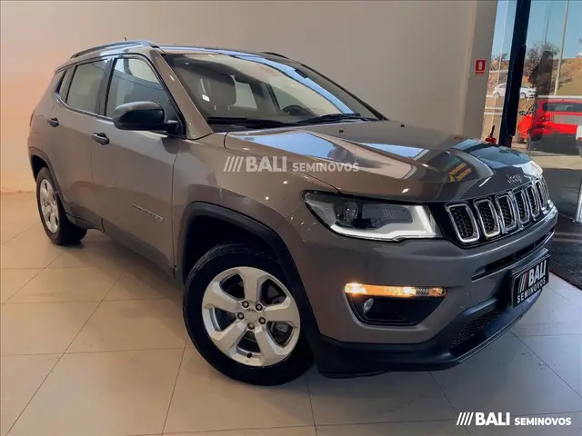 Carro Jeep Compass 2018 2.0 Sport 4x2 (Aut) (Flex)