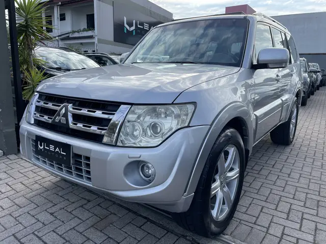 Carro Mitsubishi Pajero Full 2013 3.2 DI-D 5D HPE 4WD
