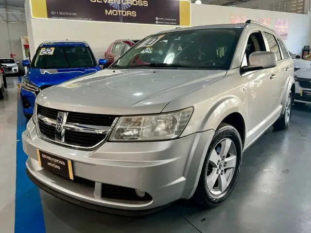Carro Dodge Journey 2010 SXT 2.7 V6