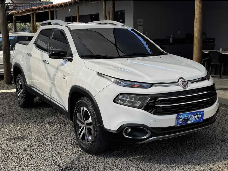Fiat Toro Volcano 2.0 diesel AT9 4x4