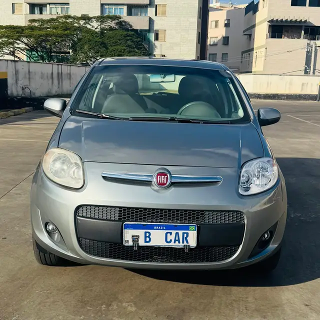 Carro Fiat Palio 2013 Attractive 1.0 8V (Flex)