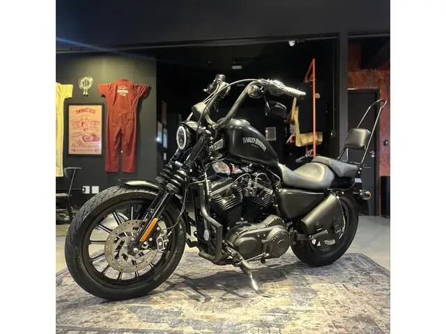 Moto Harley-Davidson Xl 883 2013 N IRON