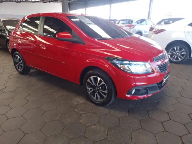 Carro Chevrolet Onix 2014 1.4 LTZ SPE/4 (Aut)