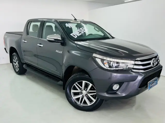 Carro Toyota Hilux Cabine Dupla 2016 Hilux 2.8 TDI SRX CD 4x4 (Aut)