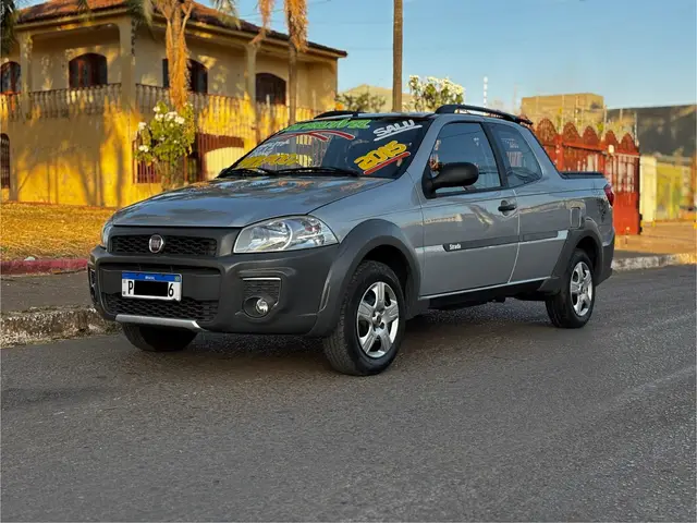 Carro Fiat Strada 2015 Working 1.4 (Flex) (Cabine Dupla)